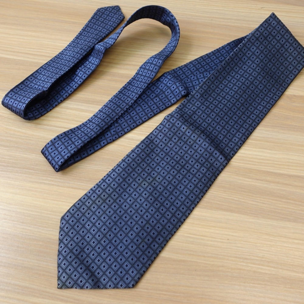 Louis Feraud Tie Mens Navy Blue Geometric Square Neat Silk Jacquard Luxury WIDE